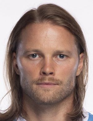 Foto de Birkir Bjarnason, jugador de Brescia Calcio en la posición de Mediocentro