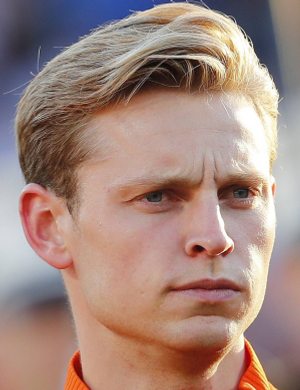 Foto de Frenkie de Jong, jugador de Barcelona en la posición de Mediocentro