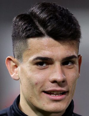 Foto de Giuseppe Di Serio, jugador de Spezia en la posición de Delantero centro