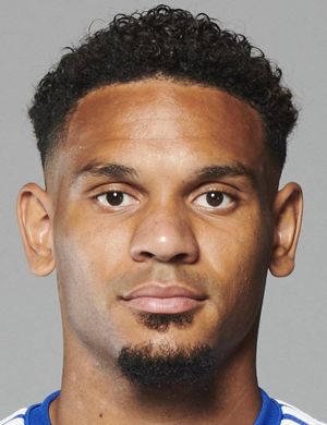 Foto de Kenny Lala, jugador de Stade Brest 29 en la posición de Lateral derecho