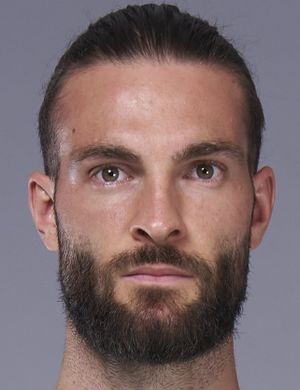 Foto de Léo Pétrot, jugador de AS Saint-Étienne en la posición de Lateral izquierdo