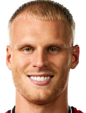 Foto de Mitchel Bakker, jugador de LOSC Lille en la posición de Lateral izquierdo