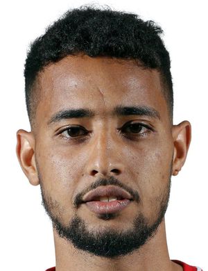 Foto de Saad Agouzoul, jugador de AJ Auxerre en la posición de Defensa central