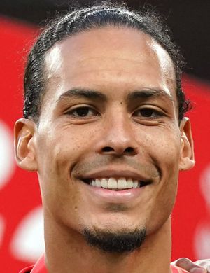 Foto de Virgil van Dijk, jugador de Liverpool en la posición de Defensa central